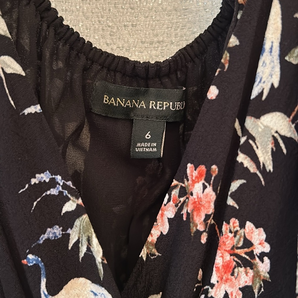 Banana Republic Elegant Dress - Picture 6 of 7